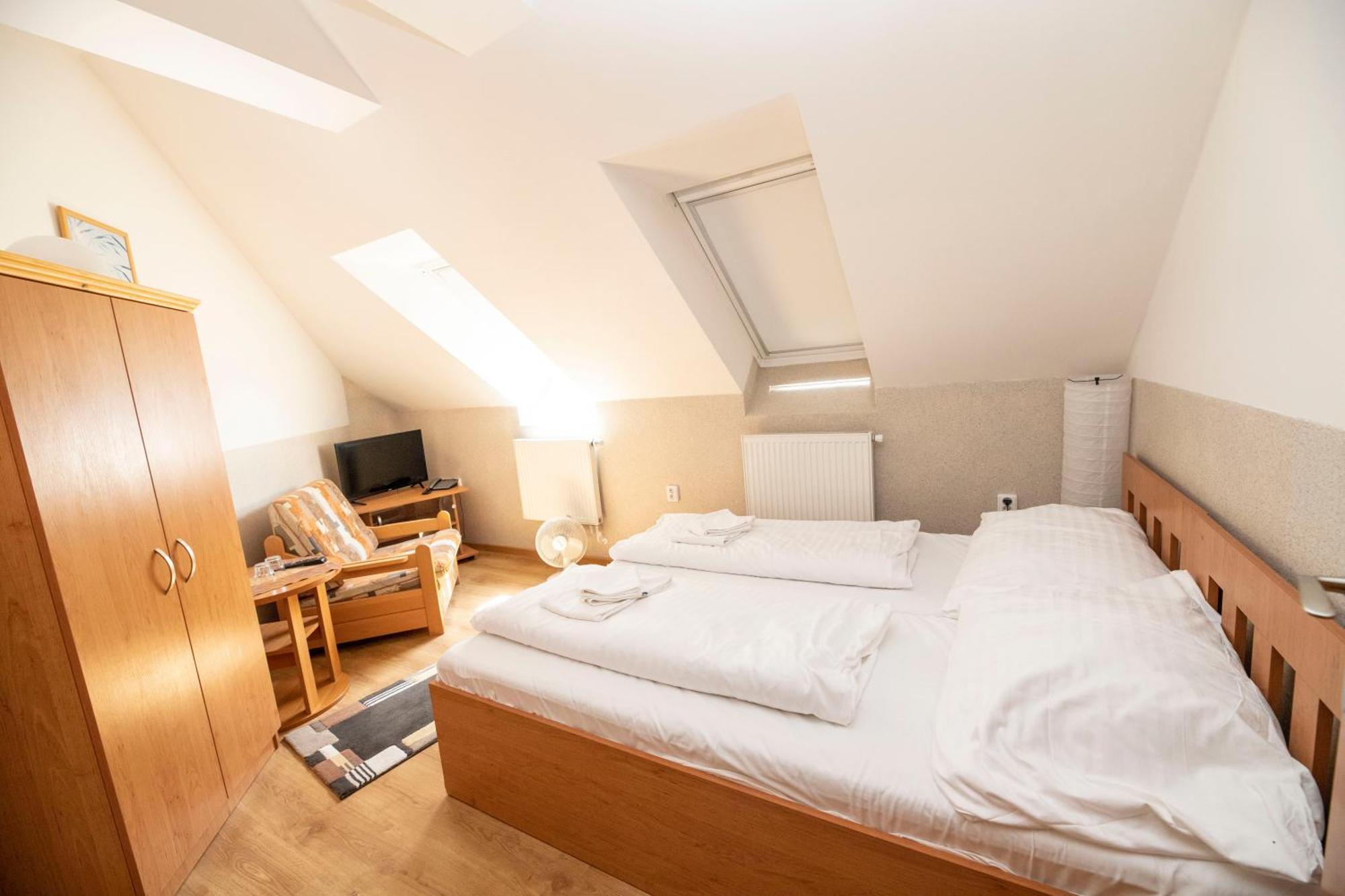 Hotel Allvet Drnovice  Kültér fotó