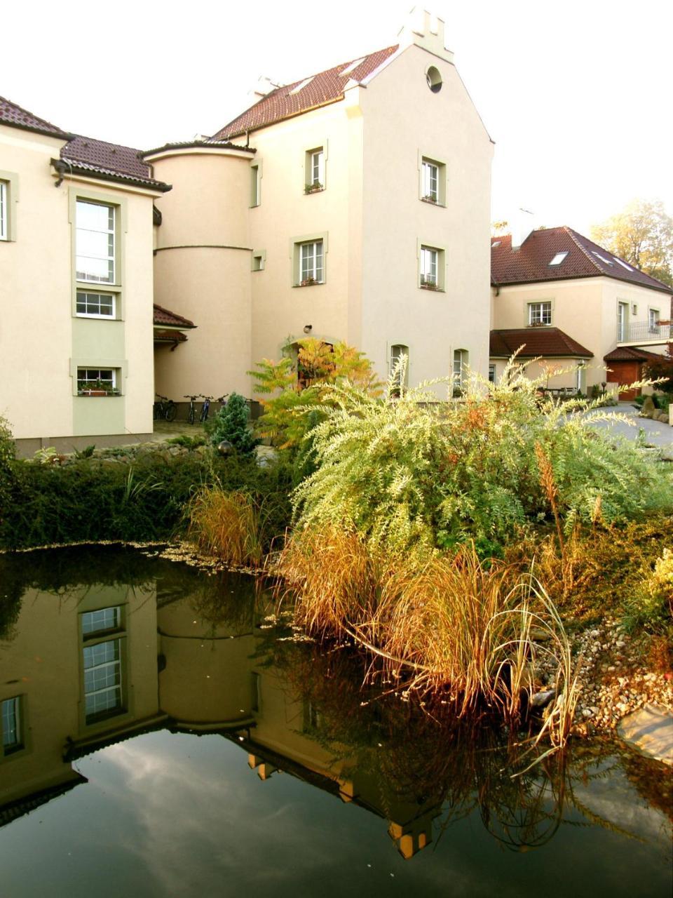 Hotel Allvet Drnovice  Kültér fotó